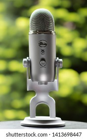 Yeti Blue USB Microphone For Computer Youtube