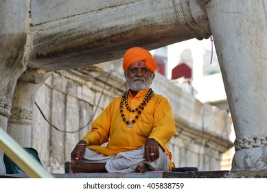 Yoga Guru Varanasi India