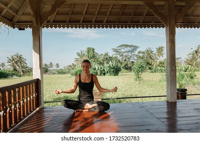 13,550 Yoga on bali Images, Stock Photos & Vectors | Shutterstock