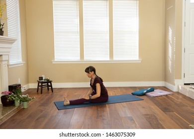 Yoga Seated Pose Maha Mudra