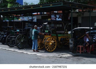 Yogya, Indonesia - June 19 2022 : Andong Wisata, A Traditional Horse Drawn Vehicle In Yogyakarta