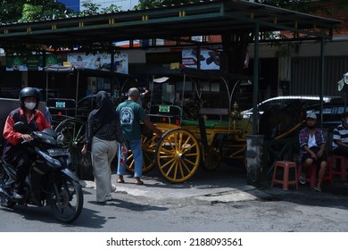 Yogya, Indonesia - June 19 2022 : Andong Wisata, A Traditional Horse Drawn Vehicle In Yogyakarta