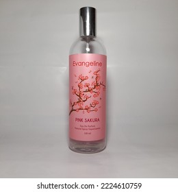 Yogyakarta 10 November 2022, Evangeline Musk Perfume Is A Perfume With A Long-lasting Musky Powdery Scent