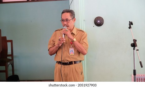 Yogyakarta, 13 May 2019 - Indonesian High School Principal Giving Opening Speech