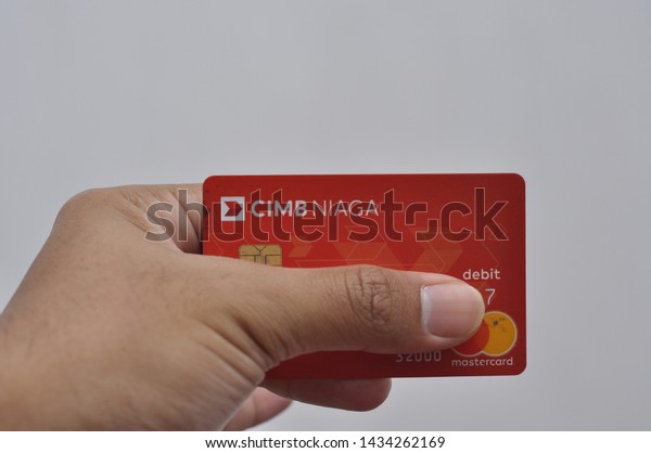 atm/debit card fee cimb
