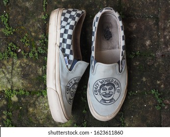 Yogyakarta / Indonesia - January 23 2020 : Vans Slip On Shoes Checkerboard Series Product.