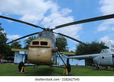 Yogyakarta, Indonesia, July, 2022;  Aircraft Belonging To The Indonesian Air Force That Has Been Retired And On Display At The Aerospace Museum In Yogyakarta