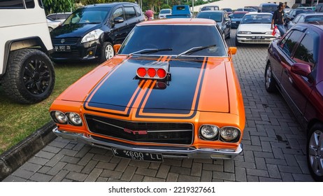 Yogyakarta Indonesia July 30 2022 Holden Kingswood With V8 Engine Parked On The Parking Lot