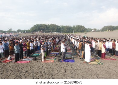 Yogyakarta, Indonesia. May 2, 2022: Eid Prayer In The Field