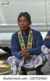 Yogyakarta Indonesia. September 25th 2022. Portrait Of A Javanese People, Traditional Royal Servant Called : Abdi Dalem. Selective Focus.