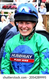 YORK RACECOURSE, YORK, UK : 29 September 2021 : Sarah Jane Barker Laughing Before Taking Part In The 2021 Running Of The Ernest Cooper Macmillan Charity Ride Of Their Lives At York Races