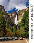 Yosemite National Park, renowned for its breathtaking scenery, characterized by towering granite cliffs, majestic waterfalls, lush valleys, and ancient sequoia trees, Bridalveil Fall, Yosemite Falls
