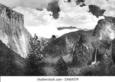 Yosemite Valley in black and white ala Ansel Adams - Powered by Shutterstock
