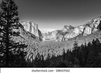 Yosemite Valley at Sunset B&W