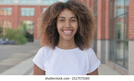 Young African Woman Shaking Head As Yes