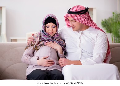 Arab Woman Pregnant Images Stock Photos Vectors Shutterstock