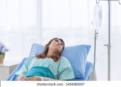 20,786 Iv patient Images, Stock Photos & Vectors | Shutterstock