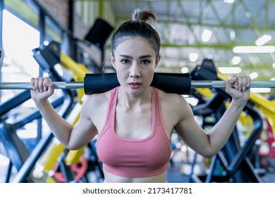 Young Asian Fitness Woman Working Out Stock Photo 2173417781 | Shutterstock