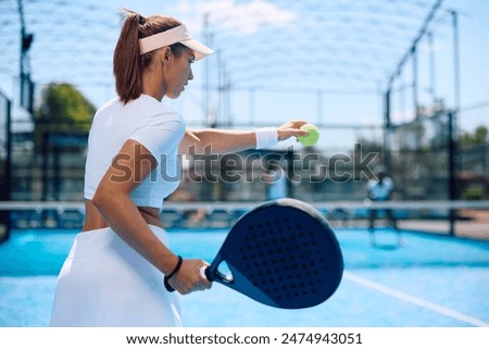 Similar – Foto Bild Junge sportliche Frau paddelt auf dem Fluss, stehend auf dem Sup Board.