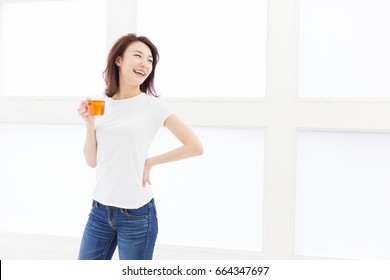 Young Attractive Asian Woman Who Drink Tea