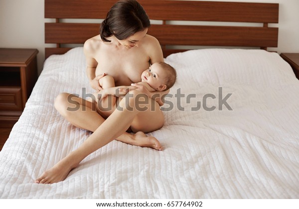 Nude Photo Mom