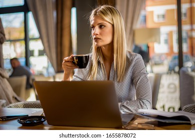 ビジネス女性 の画像 写真素材 ベクター画像 Shutterstock