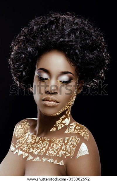 Young Beautiful African Woman Black Curly Stockfoto Jetzt