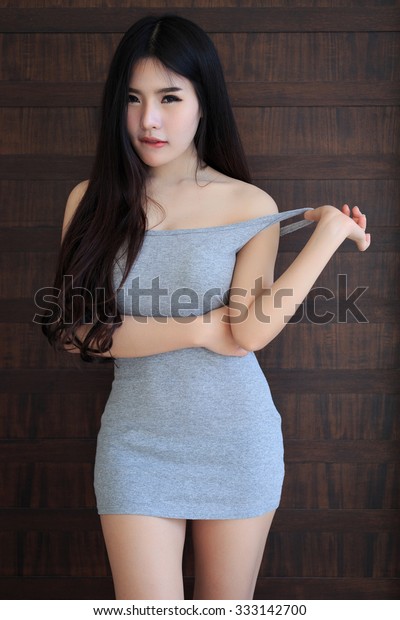 Beautiful Asian Women Pics