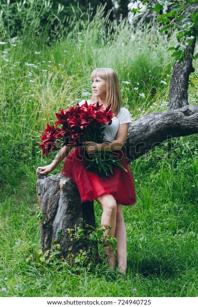 Young Beautiful Blonde Girl Large Bouquet People Parks Outdoor