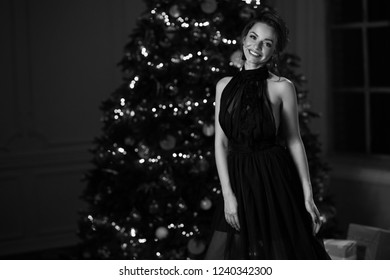 Woman Black Dress Elegant Images Stock Photos Vectors