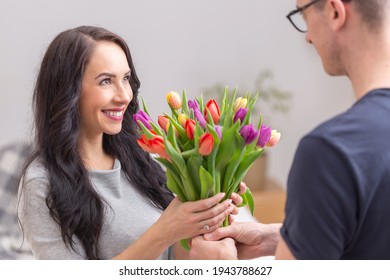 14,609 Tulip couples Images, Stock Photos & Vectors | Shutterstock