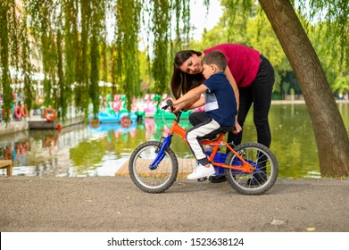 bicycle mom and kid