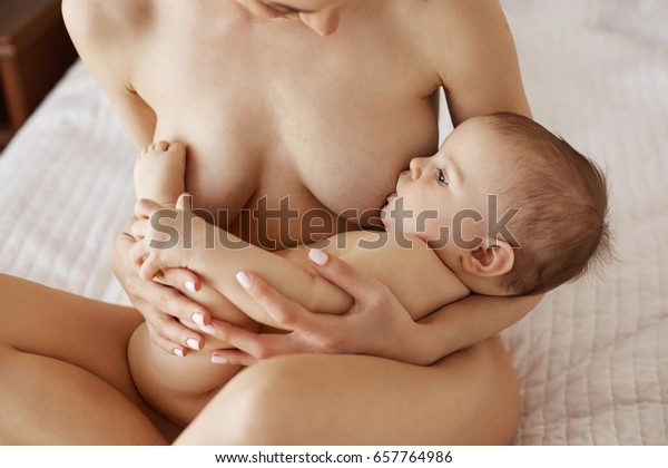 Naked Mom