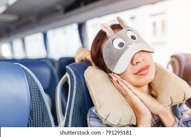 2,369 Sleeping in bus Images, Stock Photos & Vectors | Shutterstock