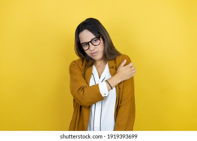 277 Shoulder Pain Winter Images, Stock Photos & Vectors | Shutterstock