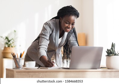 16,954 African american lady office Images, Stock Photos & Vectors ...