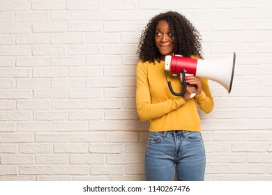 Young Black Woman Doubting Confused Thinking Stock Photo 1140267476 ...