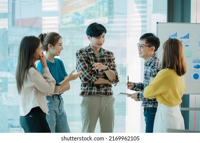 Young Business Finance Teams In Asia Stand Together To Brainstorm Projects Plan A Strategy Small Startup Or Office Collaboration Ideas