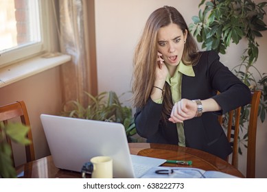 Young Business Woman Yelling At Someone Over Her Cell Phone For Being Late