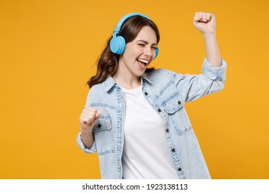 421,680 Girl Headphone Images, Stock Photos & Vectors | Shutterstock