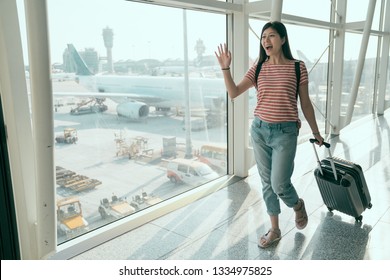 15 Student Airport Pick Up Images, Stock Photos & Vectors | Shutterstock