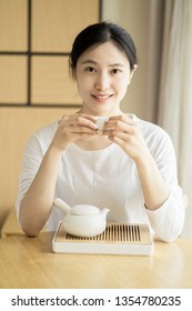 Young Chinese Women Are Drinking Kung Fu Tea