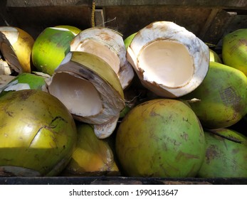 
Young coconut in the sales cart