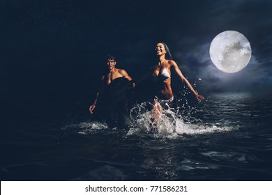 Couple Moon Images Stock Photos Vectors Shutterstock