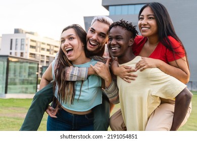 Young Diverse People Having Fun Together Outdoor - Focus On Native American Girl Face