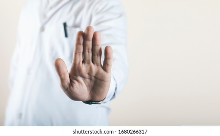 Young Doctor Shows His Hand To Stop The Virus