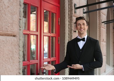 Doorman Images Stock Photos Vectors Shutterstock