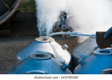 Young Engineer Fill Liquid Nitrogen Nitrogen Stock Photo 1419785330 ...