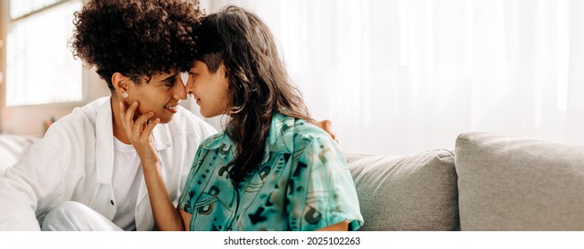 14,031 Intimate Touch Images, Stock Photos & Vectors | Shutterstock