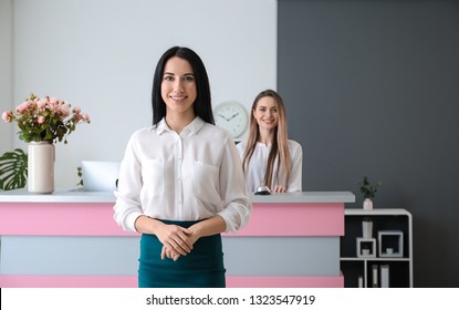 580 Hostess reception Images, Stock Photos & Vectors | Shutterstock